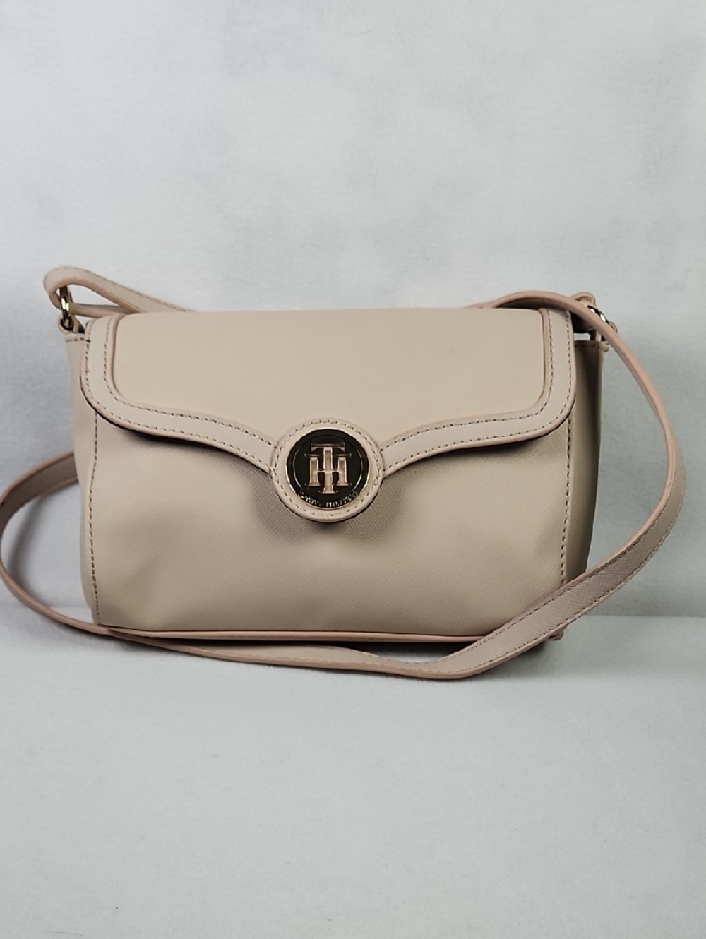 Tommy Hilfiger Blush Crossbody Bag with Signature Logo CLEARANCE